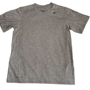 EUC! Nike Heather Gray Dri-Fit Short Sleeve Tee - Size Small